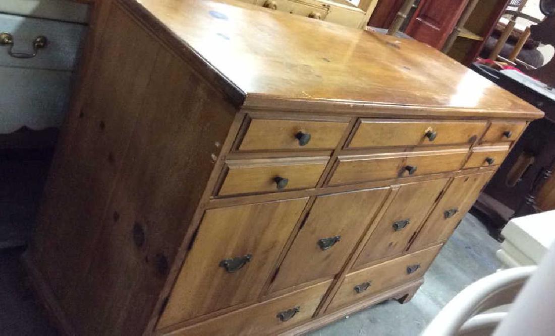 Dresser Bureau W Drawers and Cabinets (1 of 10)
