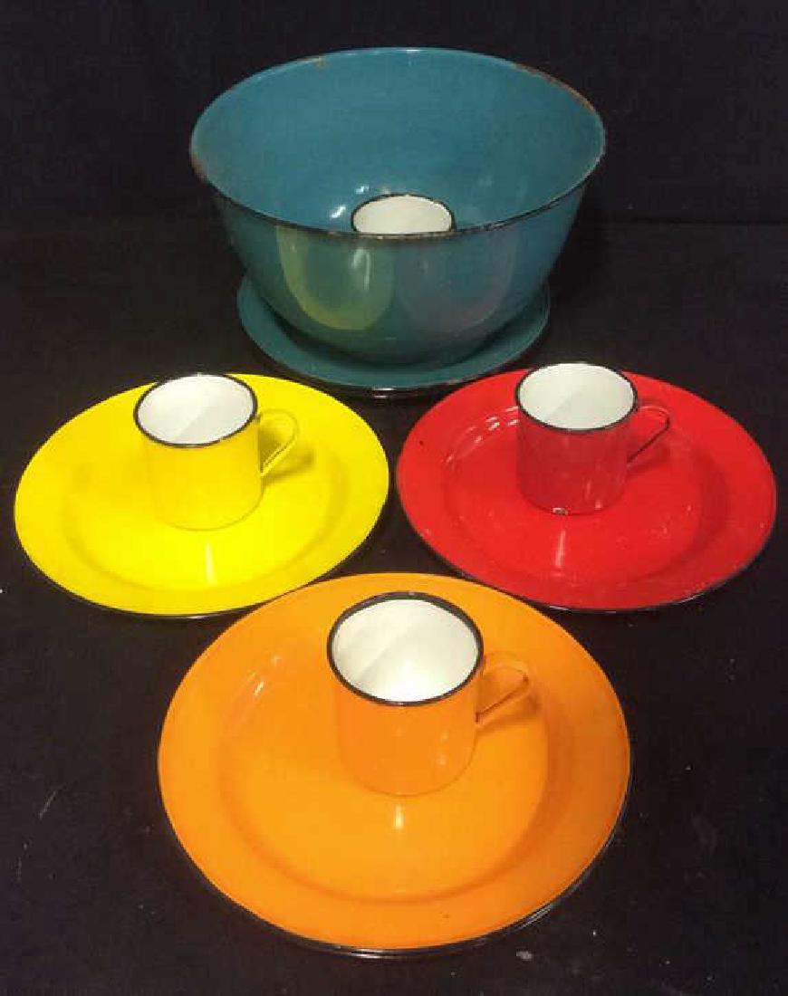 Lot 11 Multi Toned Metal Dish Ware (1 of 5)