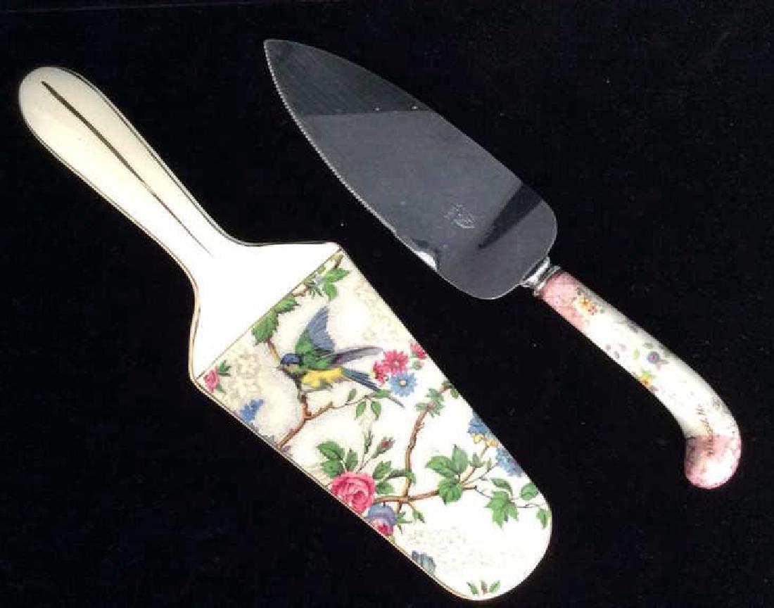 Lot 2 Porcelain Floral Decorated Serving Utensils (1 of 9)