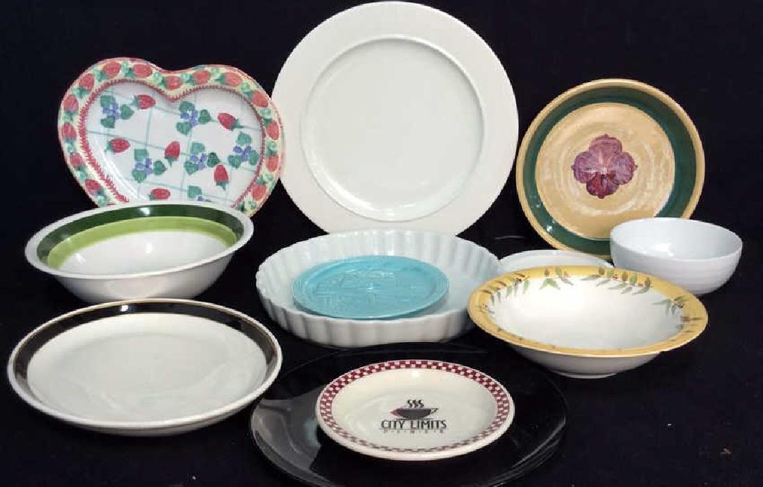 Lot 12 Assorted Ceramic Porcelain Dishes (1 of 8)