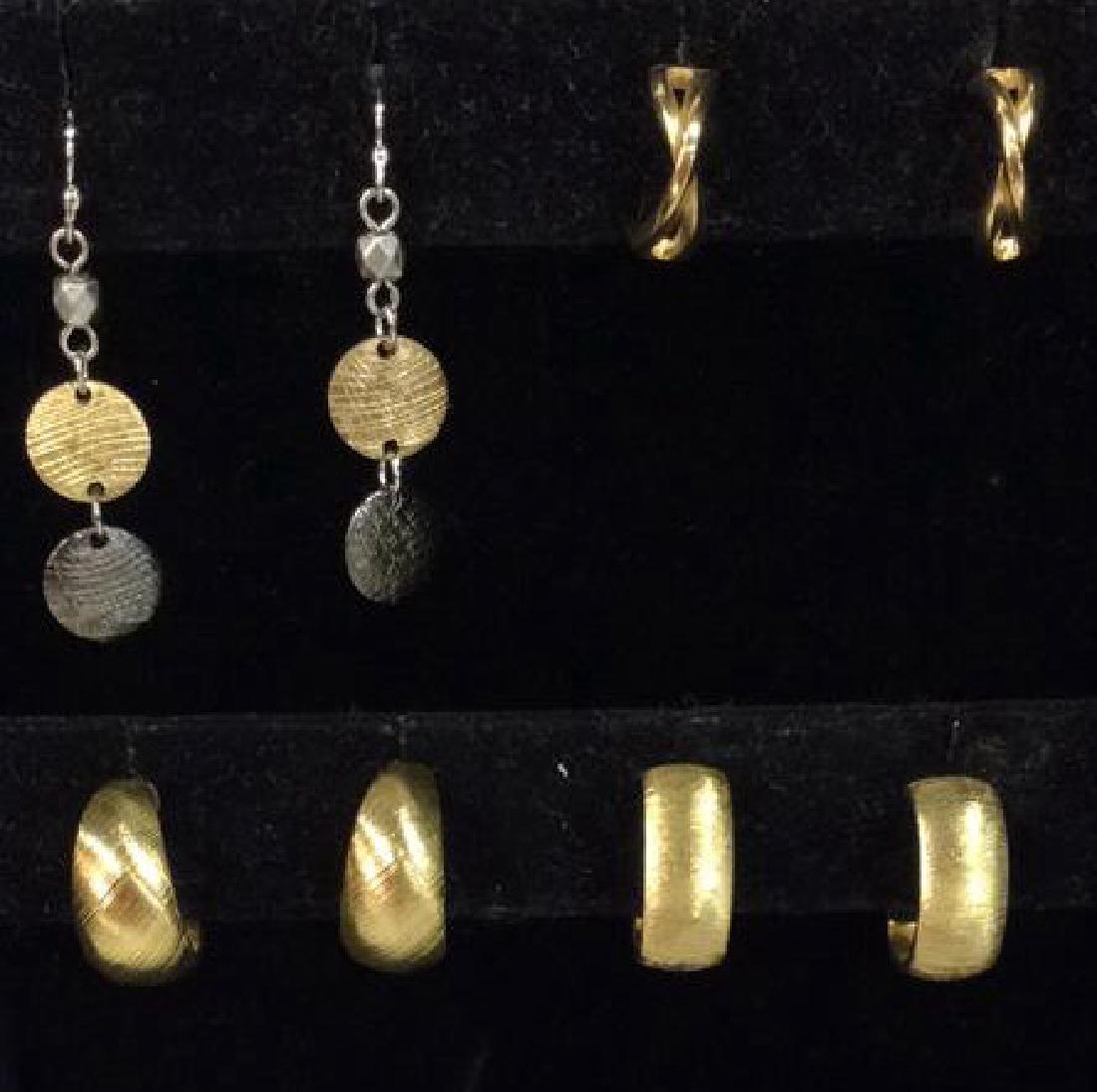 Lot 4 Pairs of Gold Toned Metal Earrings (1 of 10)