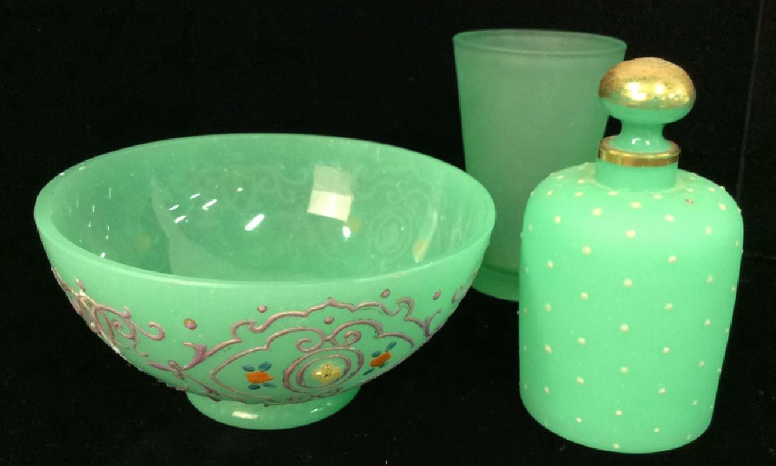 Lot 3 Vintage Frosted Green Glass Pieces UMBRA (1 of 10)