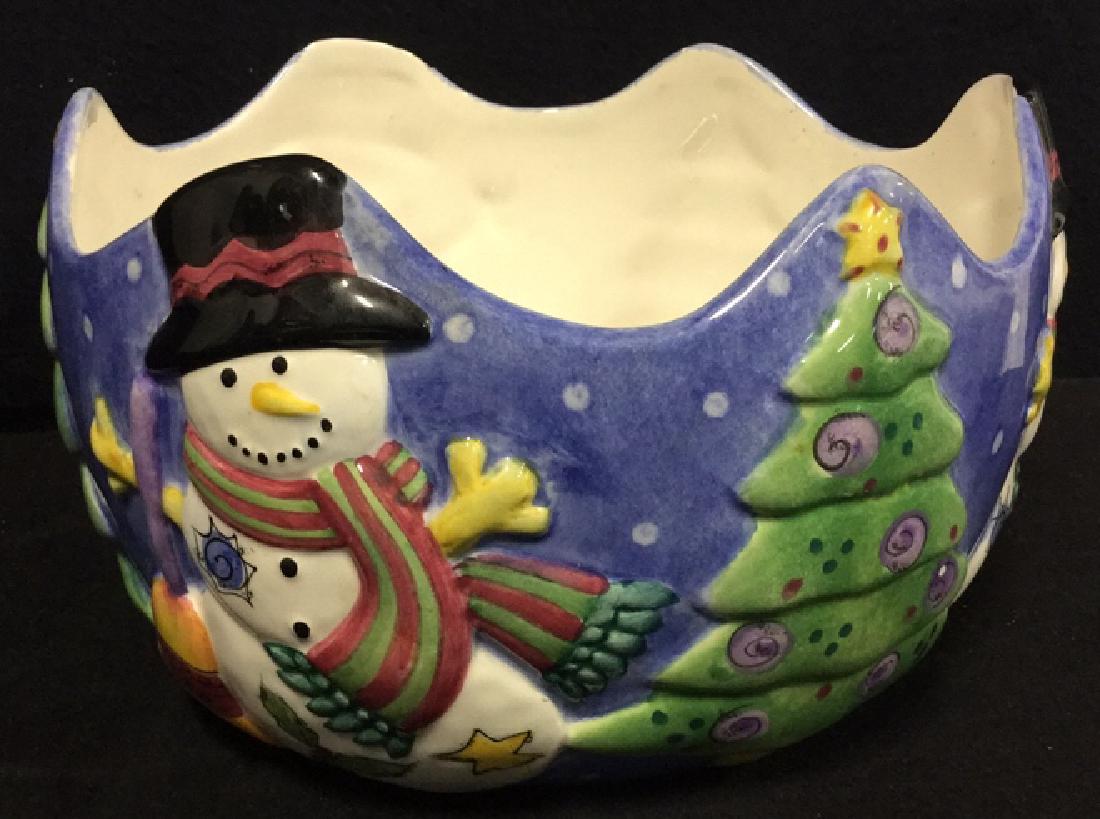Ceramic  Scalloped Edge Christmas Themed Bowl (1 of 7)