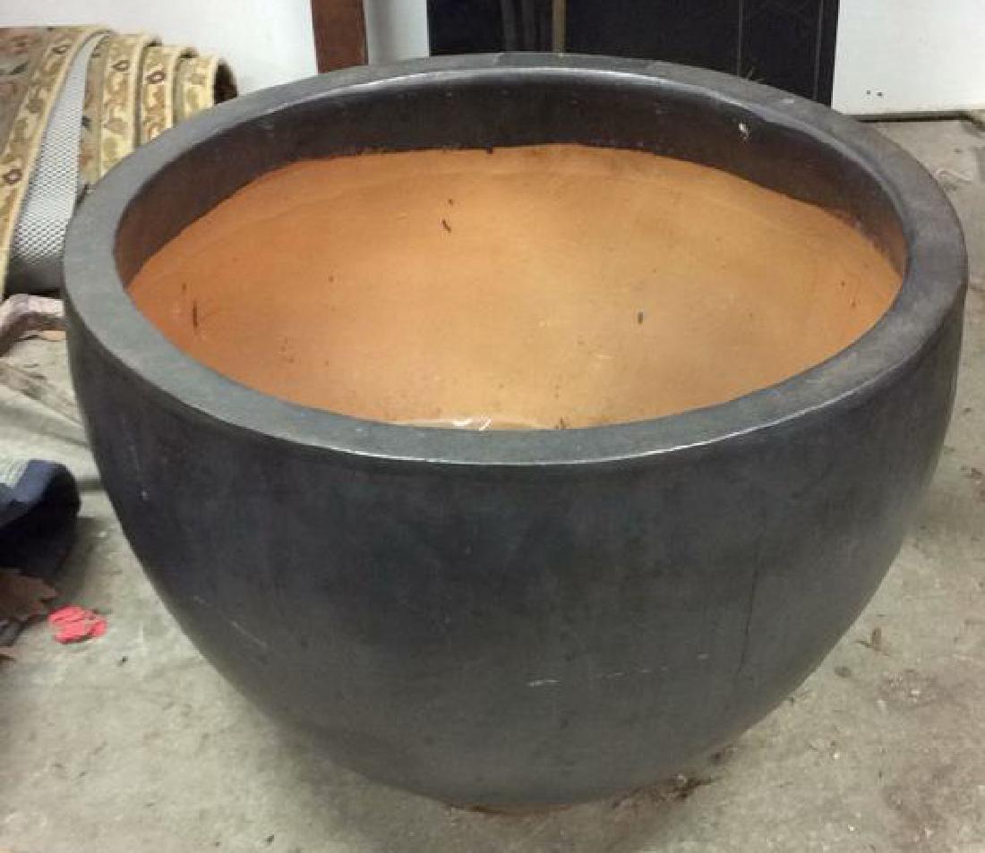 Round Grey Toned Terra Cotta Planter (1 of 5)