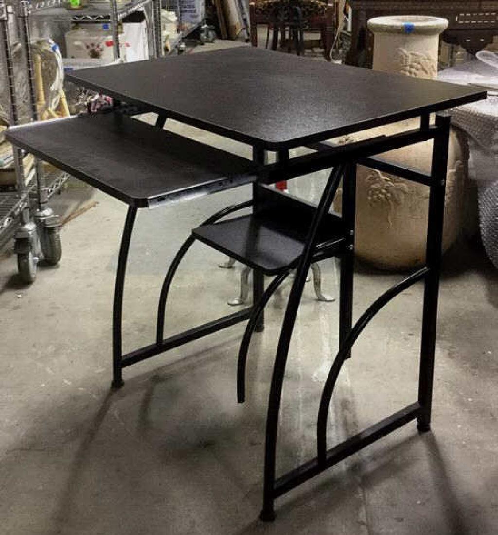 Computer Desk With Pull Out Keypad Tray (1 of 7)