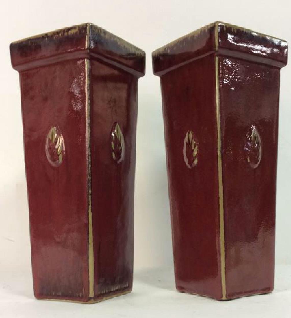 GLOBAL VIEWS INC Pair Of Ceramic Planters (1 of 6)