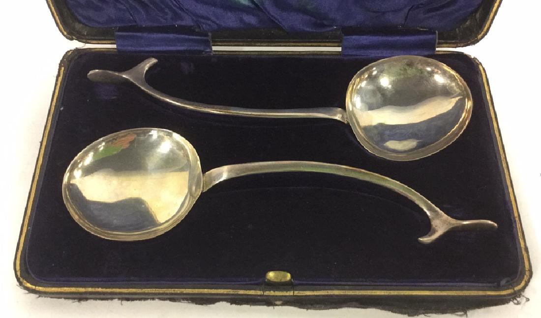 Pair Sterling Silver English Serving Spoons W Box (1 of 8)