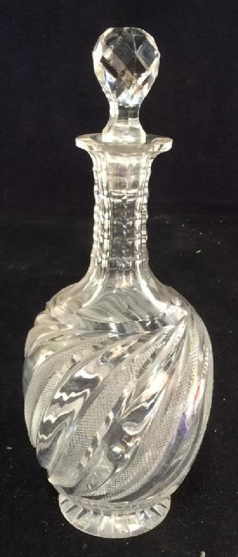 Vintage Crystal Decanter w Cut Swirl Pattern (1 of 6)