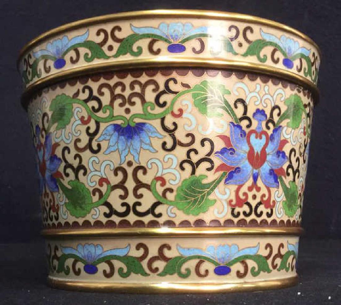 Chinoiserie Enameled Vase W Gold Toned Accents (1 of 10)