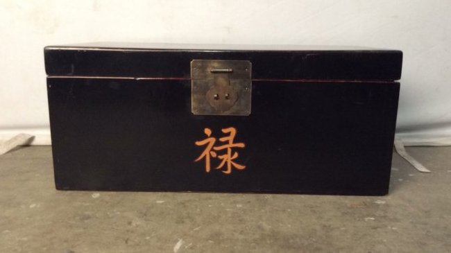 Antique Chinese Black Lacquer Trunk C 1900-1930 (1 of 8)
