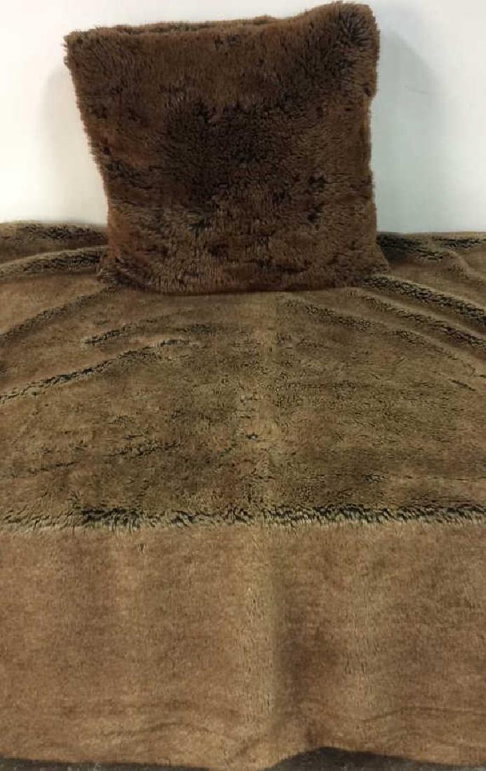 POTTERY BARN Faux Fur Blanket & Pillow (1 of 5)
