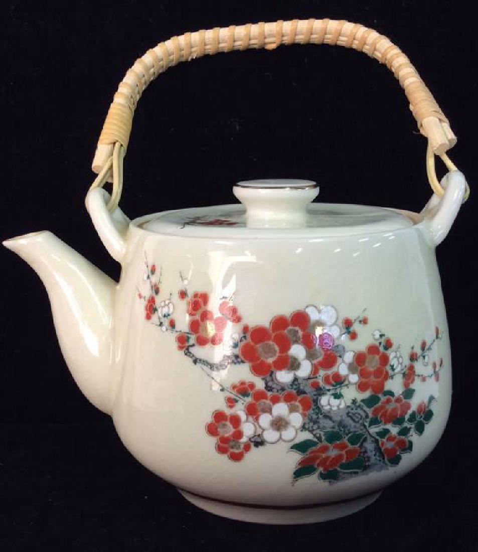 Ceramic Oriental Floral Design Teapot (1 of 8)