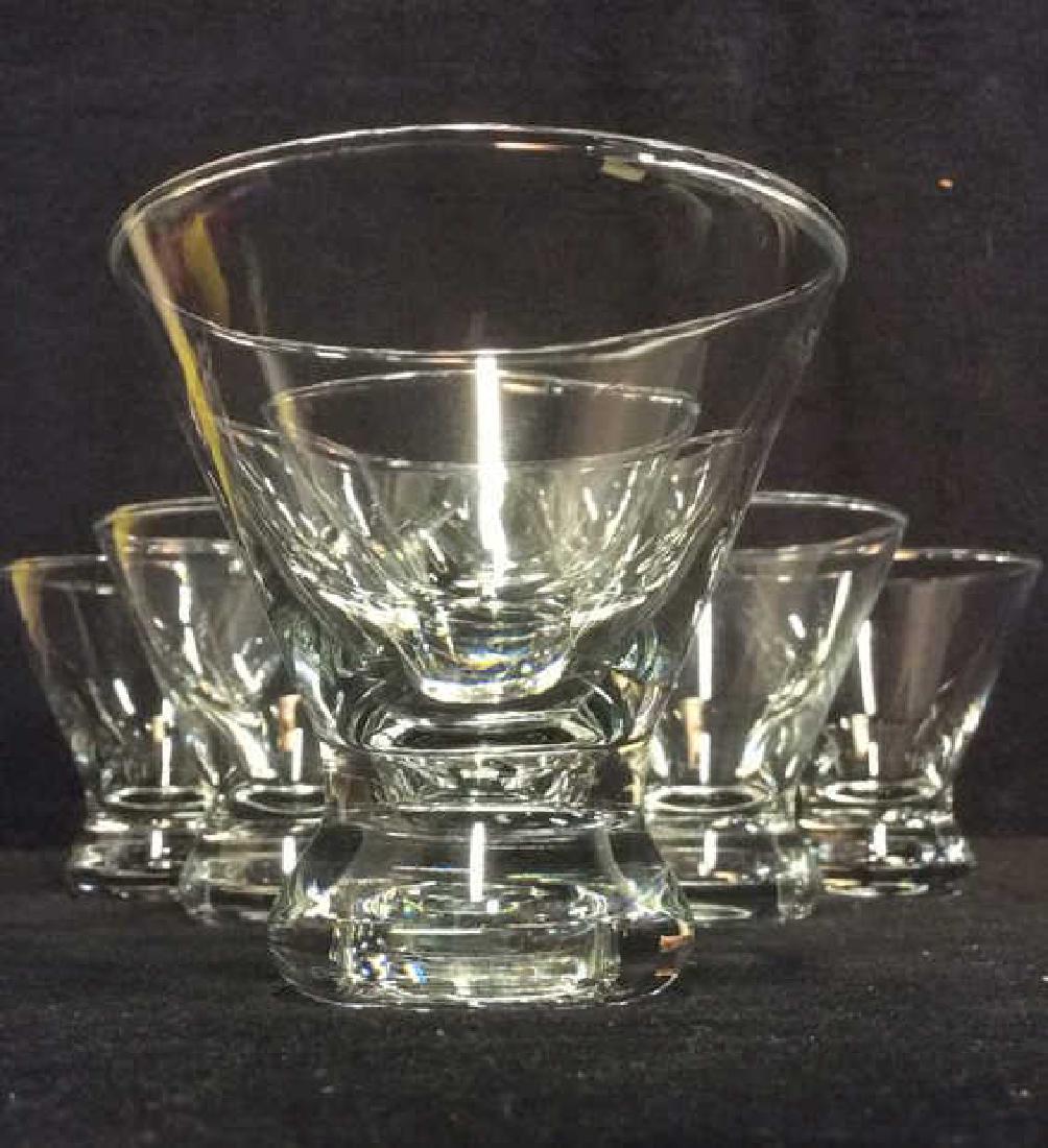 Lot 7 Cocktail Glasses barware tabletop (1 of 6)