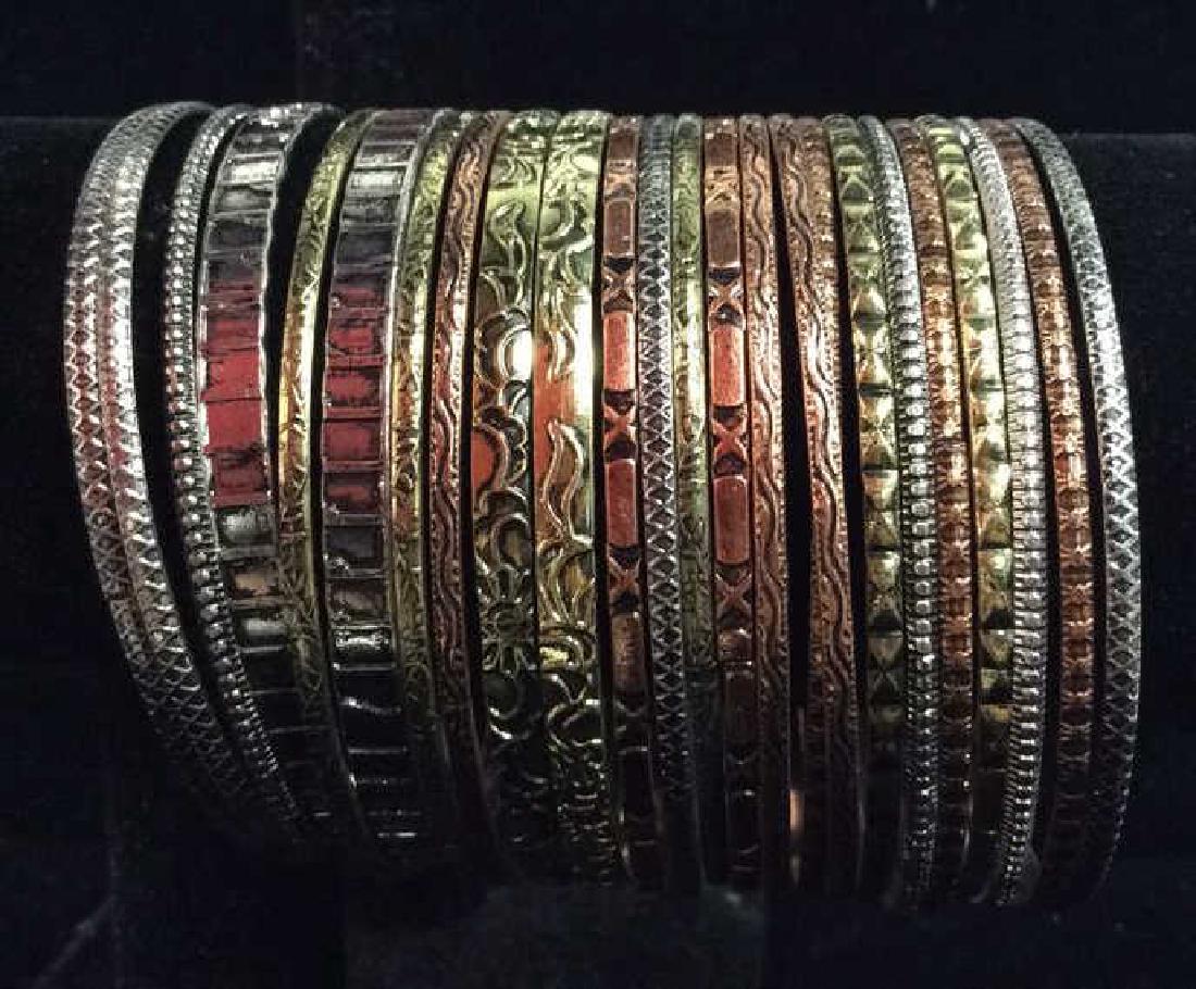 Lot 24 Thin Metal Bangle Bracelets Jewelry (1 of 7)