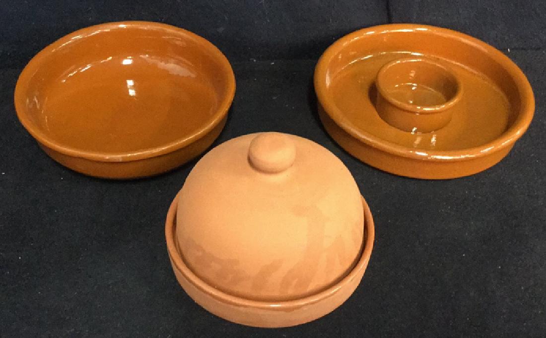 Lot 3 Terra-Cotta Garlic Roaster And Dishes (1 of 8)