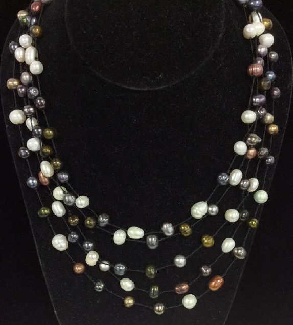 Multilayered Natural Pearl Beaded Necklace (1 of 7)