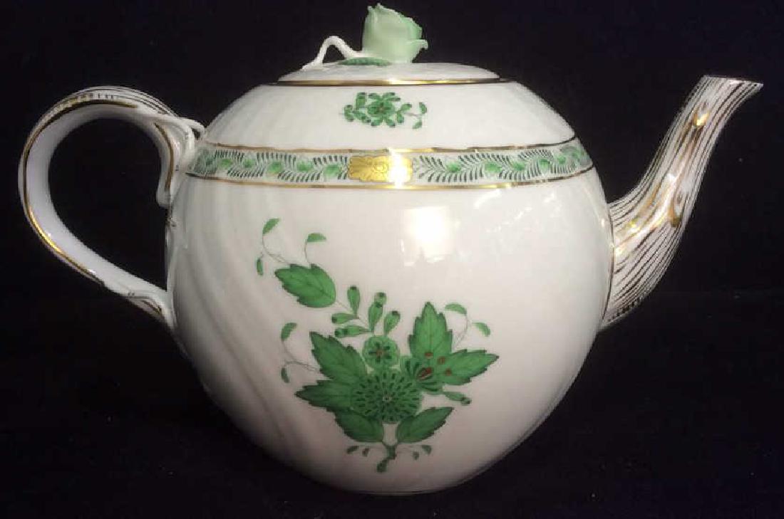 Hand Painted HEREND Porcelain Teapot (1 of 10)