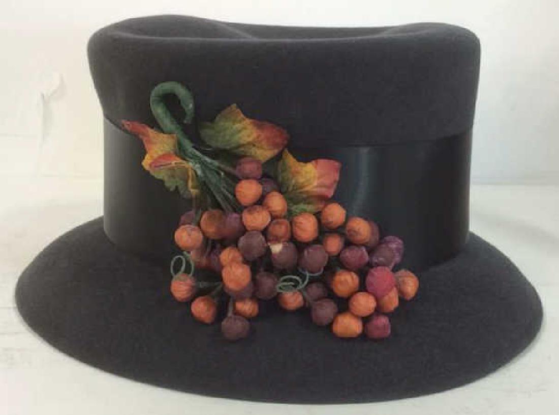 Sarah Soss Milliner New York Ladies Hat (1 of 9)
