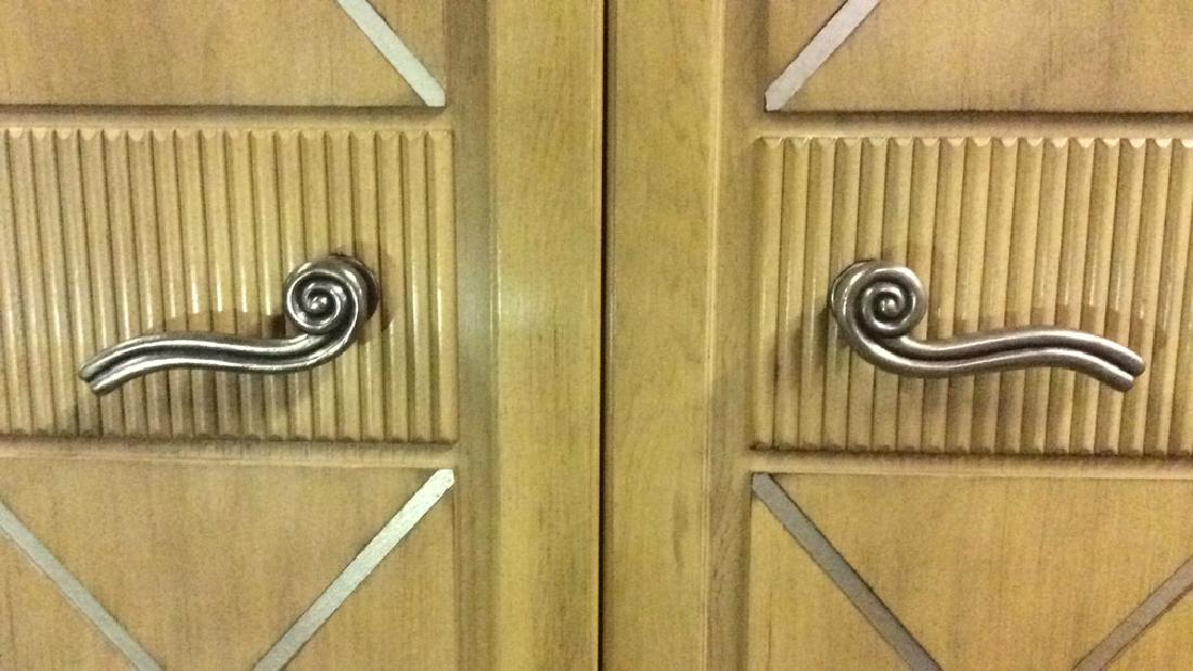 DREXEL HERITAGE Armoire Chest Dresser (1 of 10)