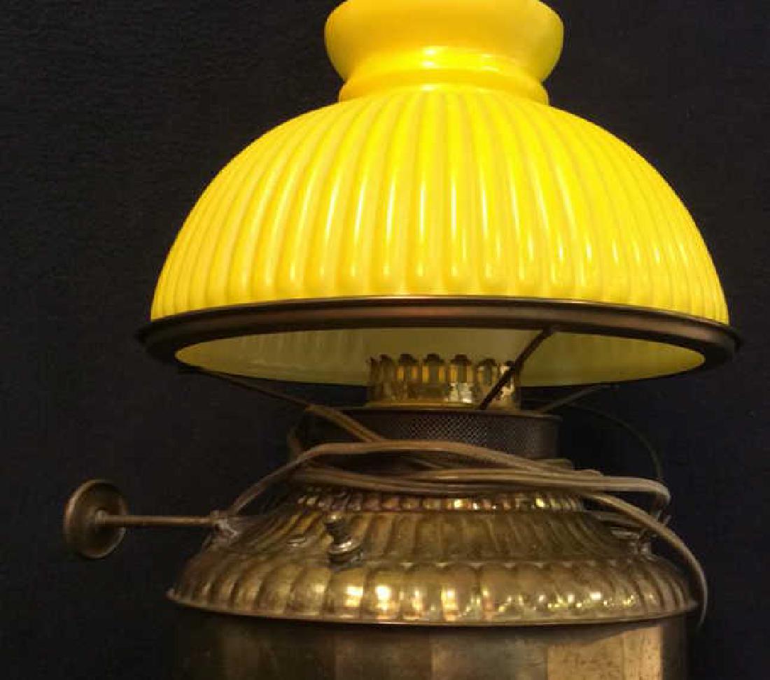 Vintage Yellow Glass Brass  Lamp (1 of 8)