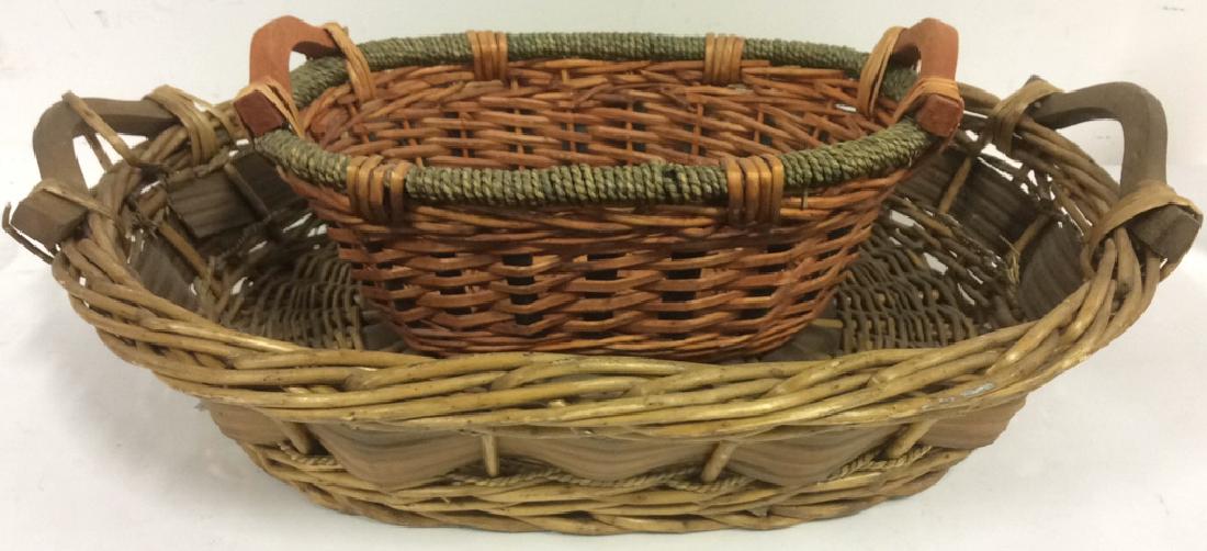 Lot 2 Handled Wicker Baskets (1 of 5)