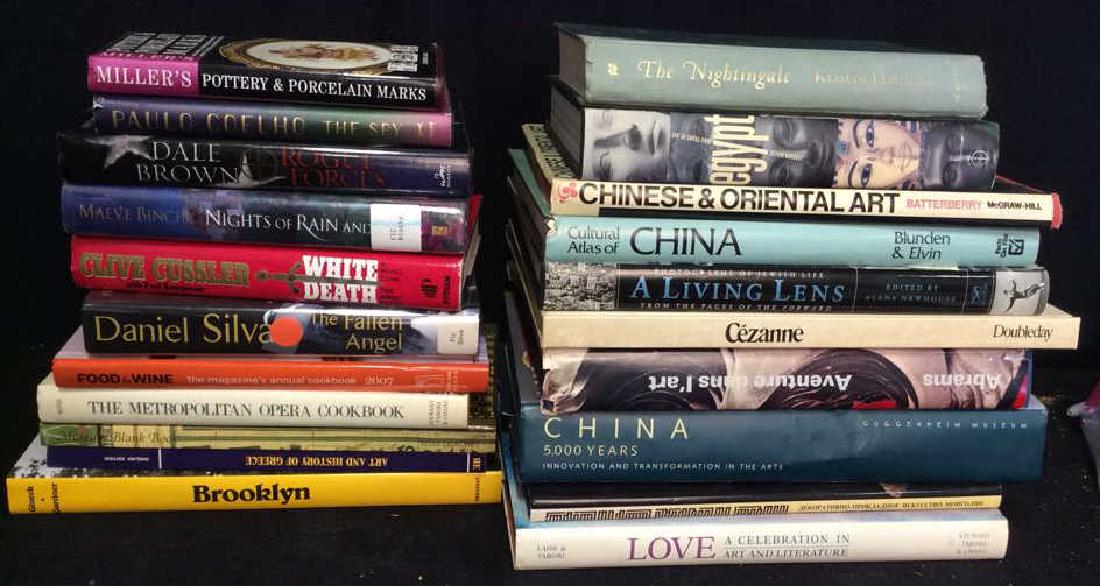 Group Lot Assorted Books, Novels, Art Books (1 of 11)