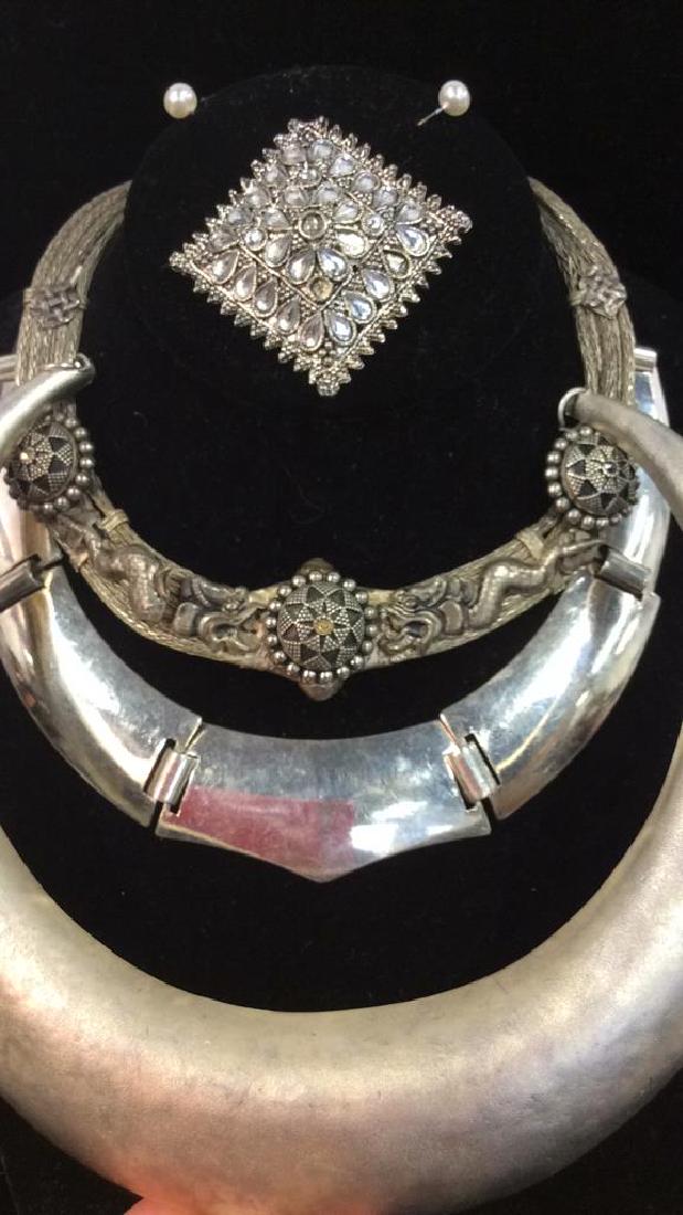 Lot 4 Assorted Women’s Estate Costume Jewelry (1 of 10)