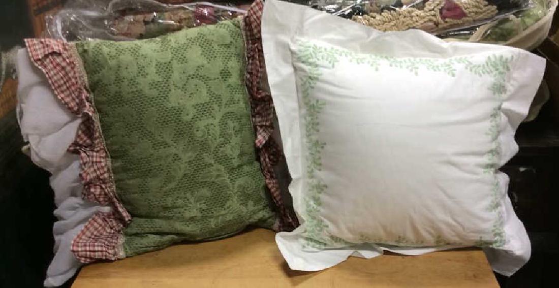 Pair Custom Bed Throw Pillows (1 of 9)