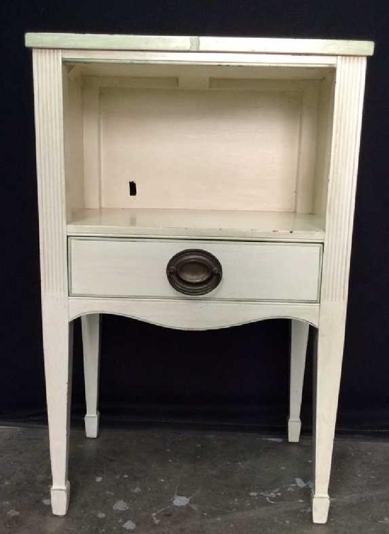 KINDEL GRAND RAPIDS Wooden Nightstand (1 of 10)