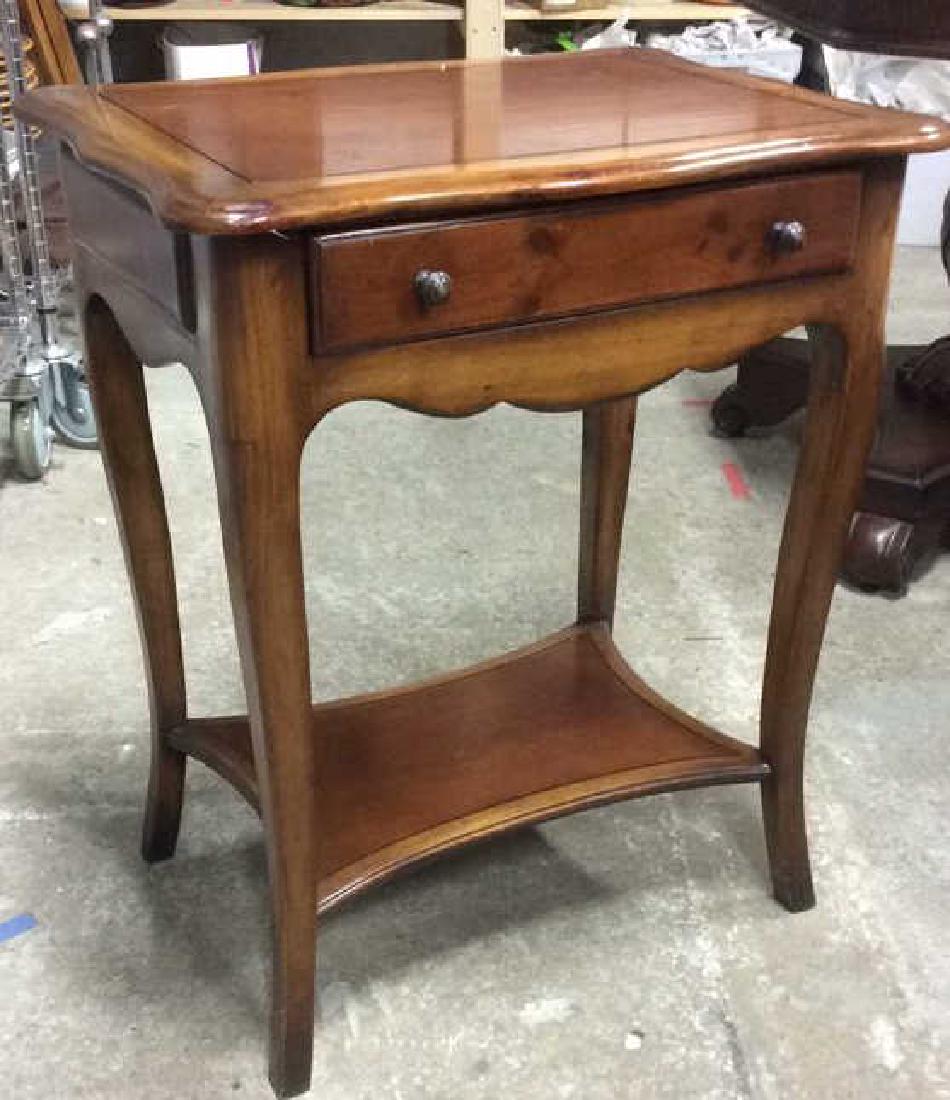Vintage Carved  2 Tone Wood Side Table W Drawer (1 of 8)