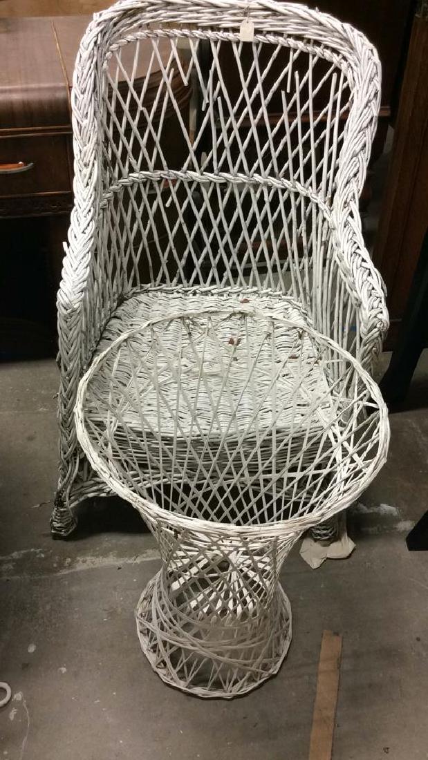Lot 2 Wicker Chair & Planter Holder (1 of 10)