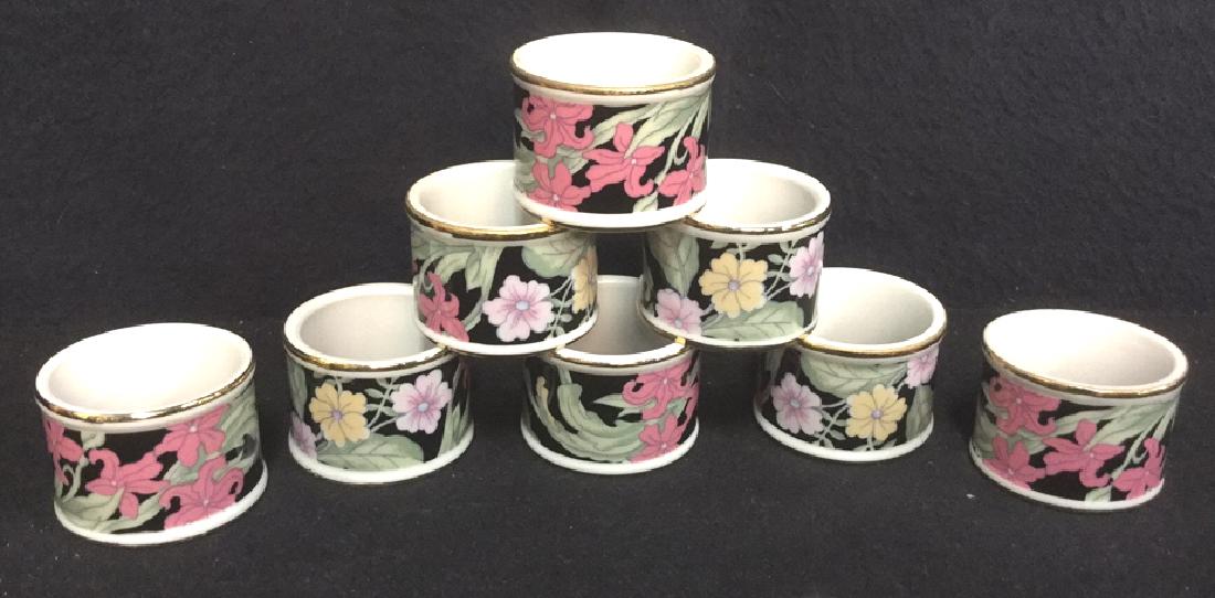 Lot 8 Porcelain Ceramic Floral Napkin Rings (1 of 4)