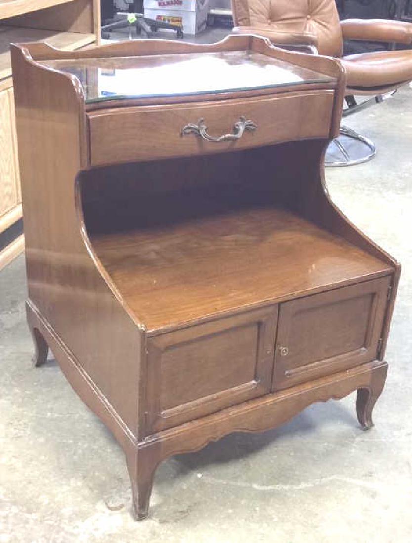 Cherry Wood and Mirror End Table (1 of 10)