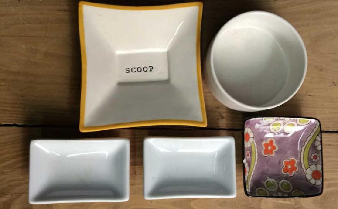 Assorted Porcelain  Ceramics Trinket Dishes (1 of 8)