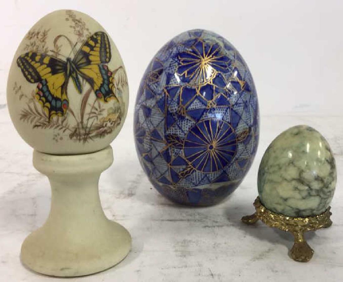 Lot 3 Decorative Marble and Pottery Eggs (1 of 5)