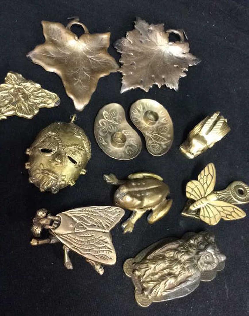 Lot 11 Brass Toned Metal Tabletop Accessories (1 of 10)