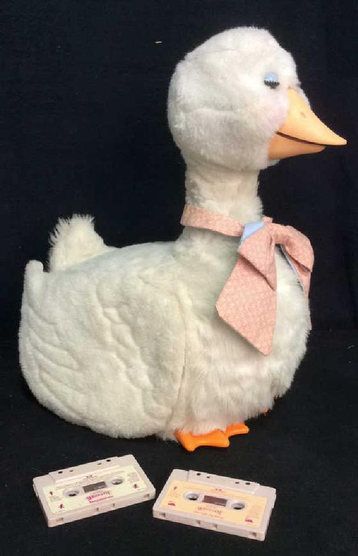 Vintage World of Wonder Mother Goose Toy (1 of 8)