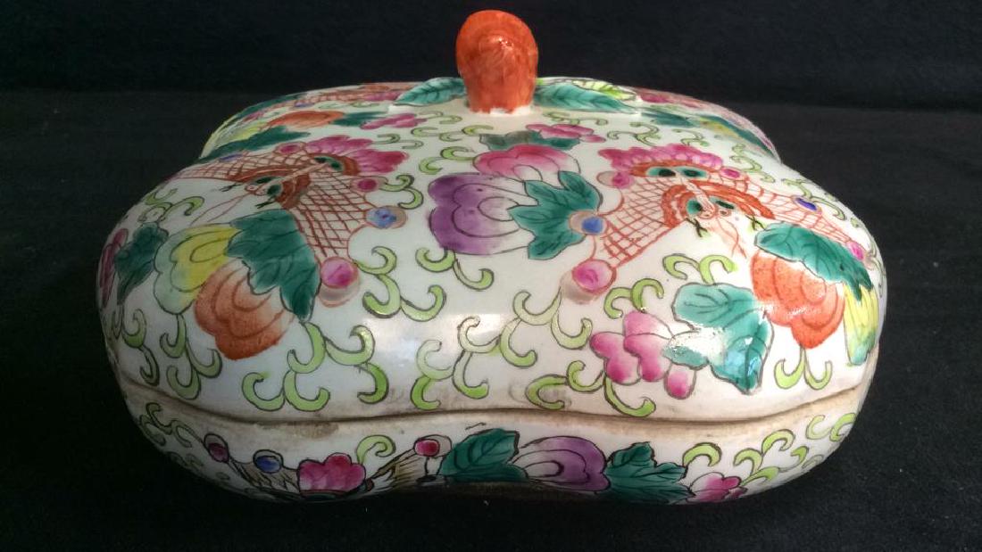Vintage Oriental Porcelain Lidded Trinket Box (1 of 10)