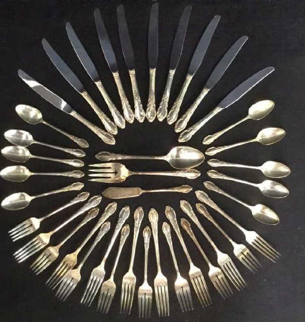 Set Of 39 Oneida Enchantment Silverplate Flatware (1 of 12)