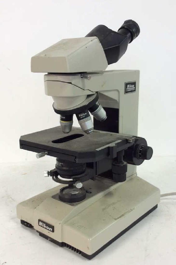 Vintage NIKON Microscope (1 of 9)