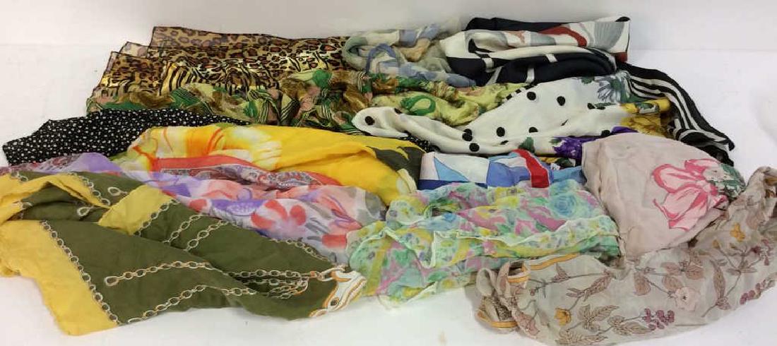 Group Lot  VIntage  Ladies Scarves (1 of 18)