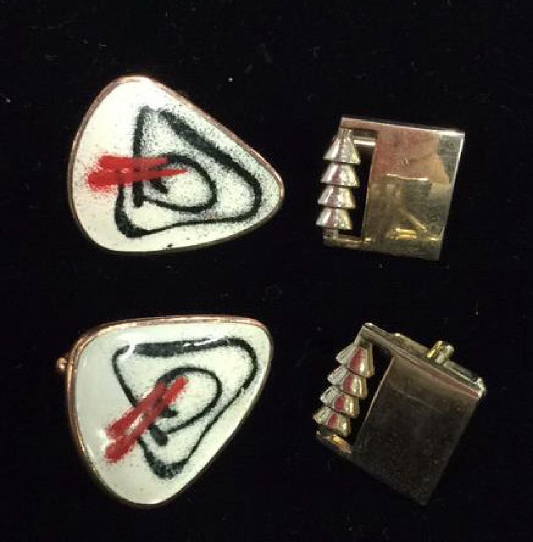 Lot 2 Pairs of Cufflinks Jewelry (1 of 8)