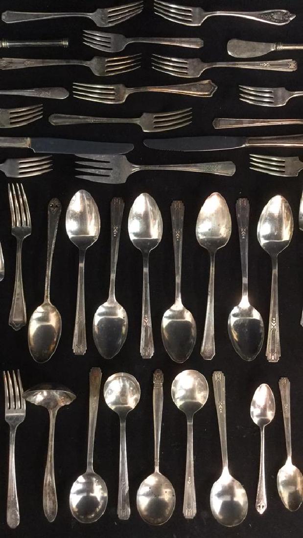 Lot 46 Silver Plate W M Rogers, Carlton Flatware (1 of 10)