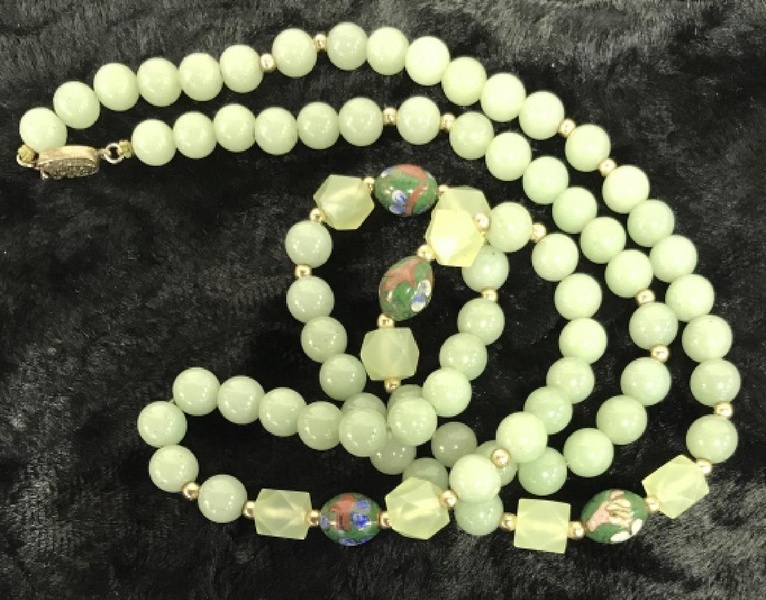Jadeite Beaded Necklace W Cloissone Details (1 of 8)