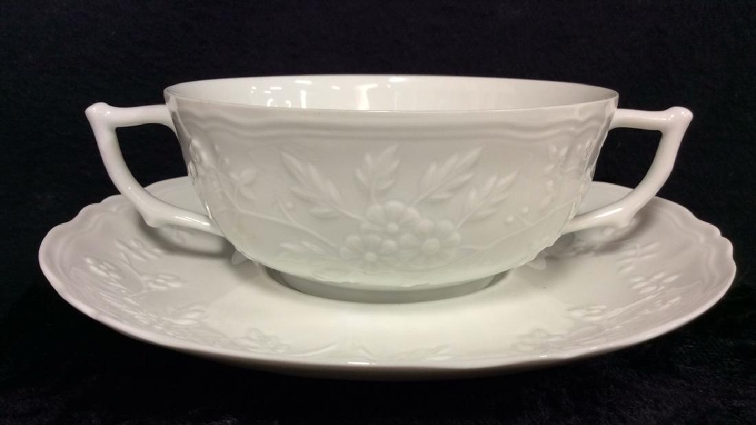 Set 14 Limoges France Porcelain Soup Bowls/Saucers: Set 14 Limoges France Porcelain Soup Bowls/Saucers in the Hawthorn pattern. Limoges French Porcelain. Limoges dinnerware. A set of seven dual handled soup bowls with seven matching saucers in the Hawt