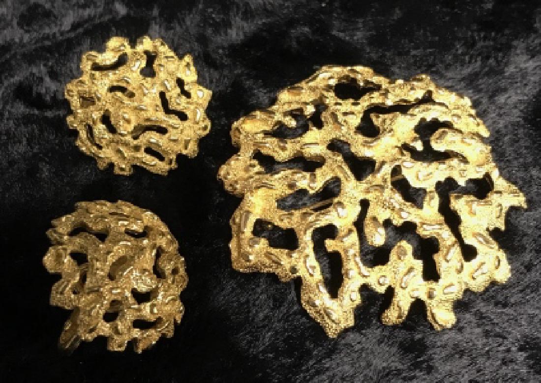 Set 3 TRIFARI Brooch Pin and Matching Earrings (1 of 7)