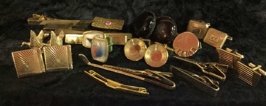 Group Lot Gold Toned Cufflinks & Tie Clips (1 of 9)