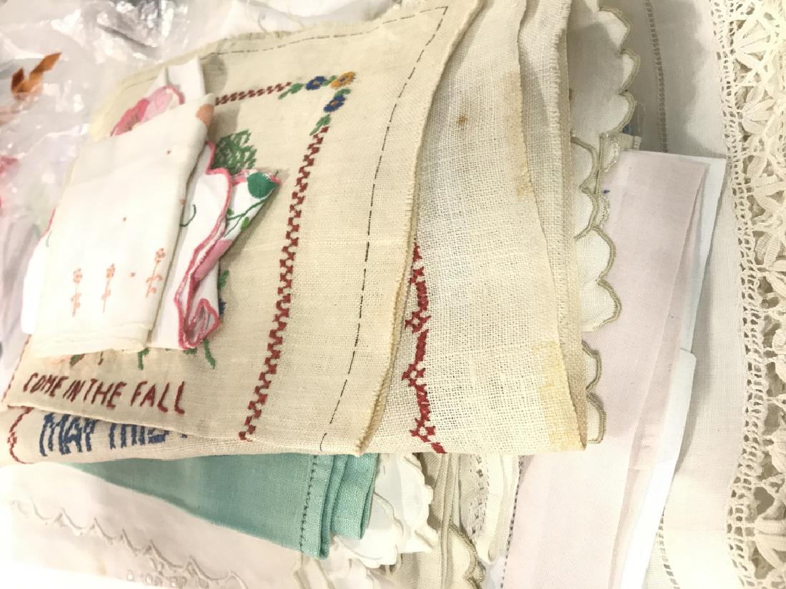 Group Lot embroidered Various Linens (1 of 7)