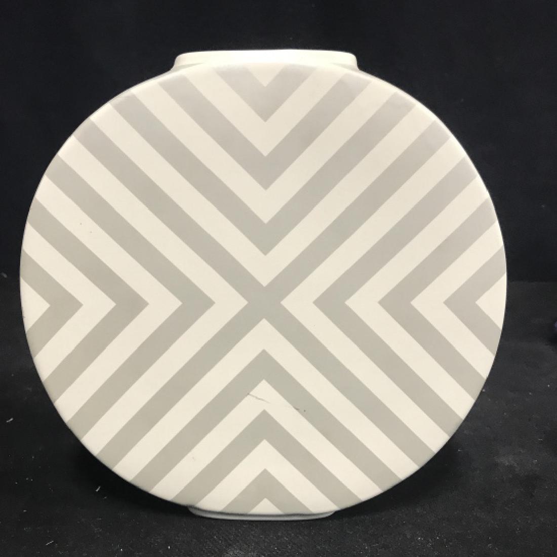 DWELL STUDIO Ceramic Circular Table Pot Planter (1 of 8)