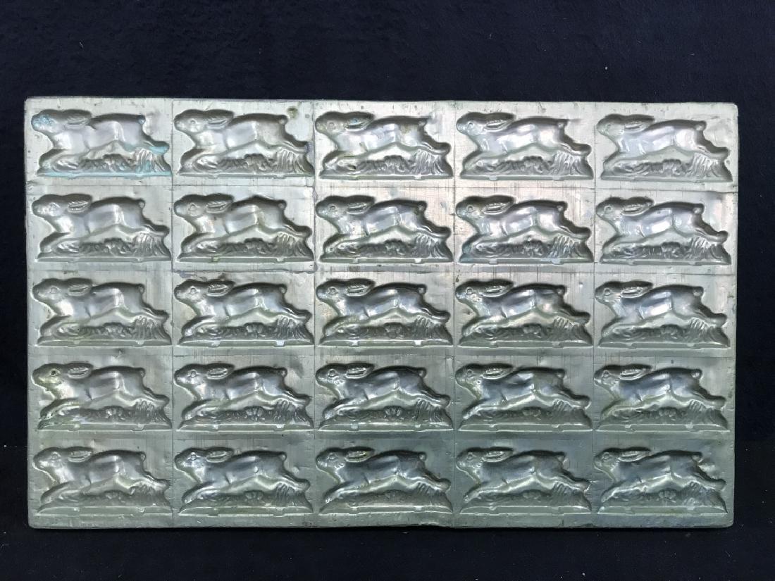 Poss Vintage Metal Rabbit Chocolate Mold (1 of 5)